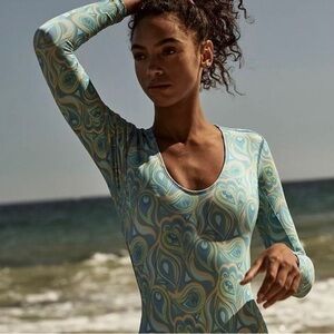 Seea x freepeople C suit